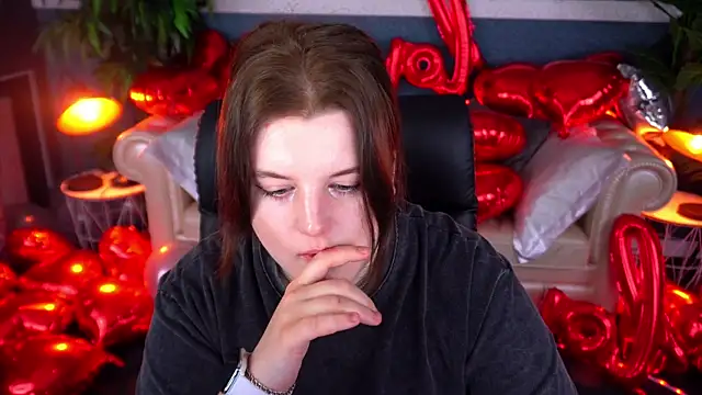 KristiFoxy online show from 02.04.26