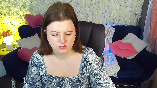 KristiFoxy online show from 04.27.26
