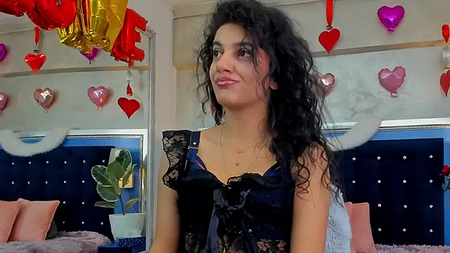 YasmineDelight online show from 02.17.26