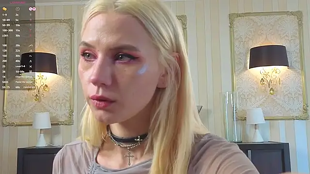 SimonaKaroly online show from 03.14.26