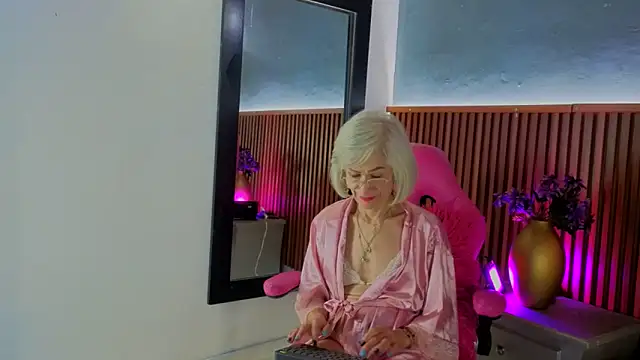 miss monserrate01 online show from 05.28.26