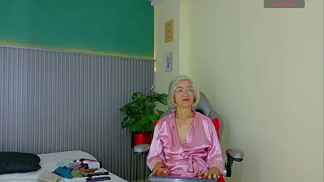miss monserrate01 online show from 06.20.26