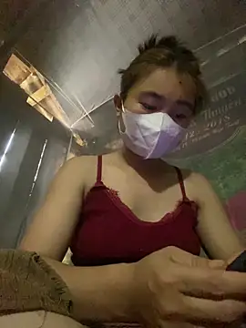 Snapshot of yuii-717 chatting on 04.05.26 yuii-717 online show from 04.05.26