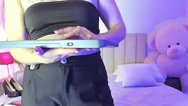 AmberRaiden online show from 02.19.26