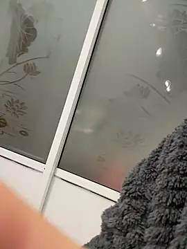 LXR77887 online show from 02.23.26