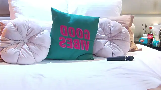 BlissArtX online show from 02.04.26