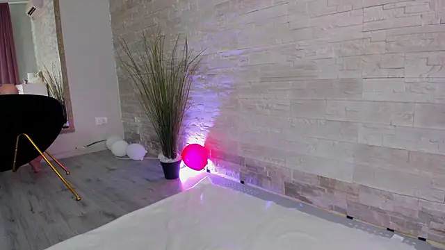 Ivorym00n online show from 03.13.26