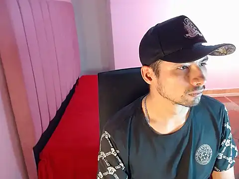 Snapshot of FerminGomez chatting on 02.05.26 FerminGomez online show from 02.05.26