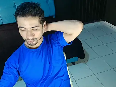 Snapshot of FerminGomez chatting on 02.10.26 FerminGomez online show from 02.10.26