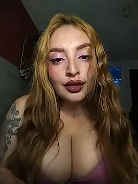 Deimoonblack26 online show from 06.18.26