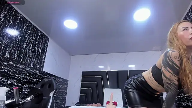 Ladyy Scarlett online show from 07.02.26
