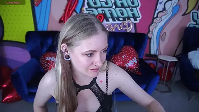 DramaQuenns online show from 02.14.26