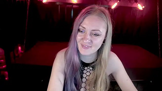 DramaQuenns online show from 03.12.26