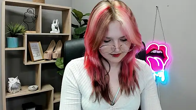 SweetLilyxo online show from 06.16.26
