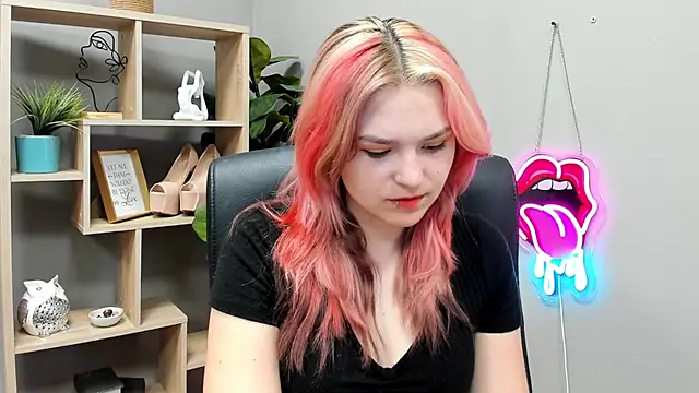 SweetLilyxo online show from 06.22.26