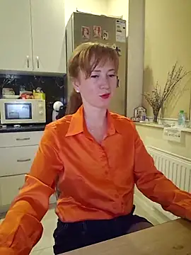 LanaBananaa  online show from 05.02.26