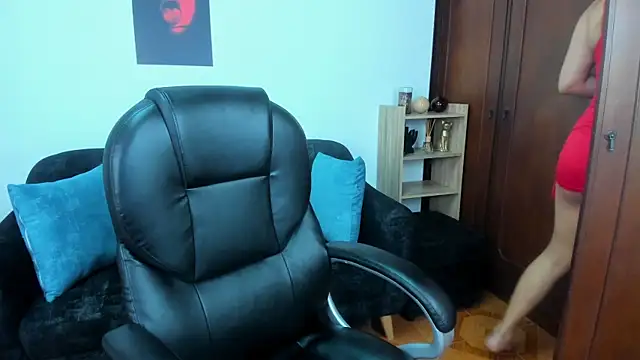 PamelaQueen  online show from 04.20.26