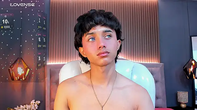 Noa 03 online show from 02.11.26