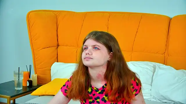 ChloeHalses online show from 05.09.26