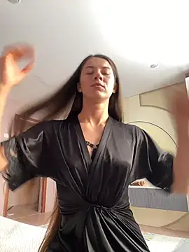 OnlyLeiLa online show from 02.10.26