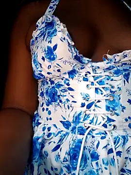 kissknees online show from 03.17.26