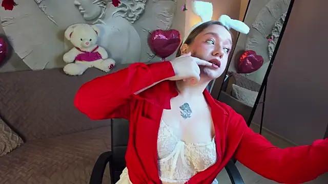 RachelDiRose online show from 02.15.26