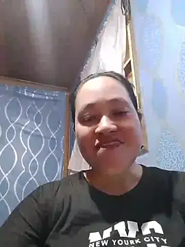 Snapshot of May_Bombs chatting on 06.23.26 May Bombs online show from 06.23.26