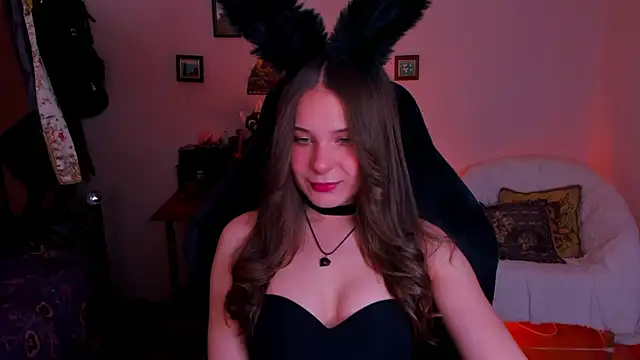 LanaLovely online show from 06.17.26