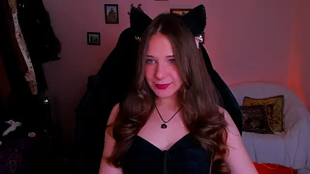 LanaLovely online show from 06.18.26