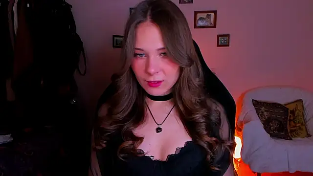 LanaLovely online show from 06.24.26