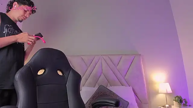 Axel Creed online show from 03.17.26