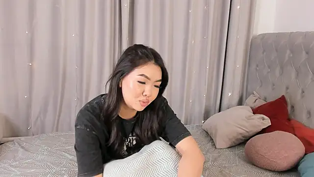 AraIkenberry online show from 03.01.26