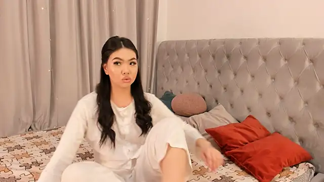 AraIkenberry online show from 03.11.26