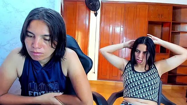 Emily and Soffy online show from 04.29.26