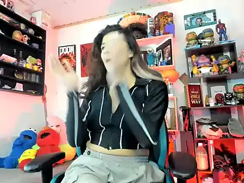 Selenepinkd online show from 04.20.26