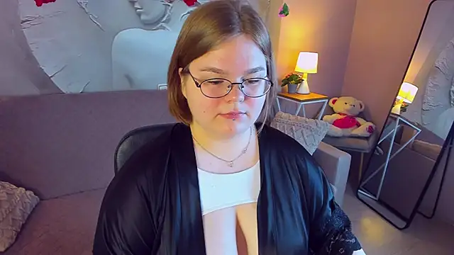 MaryFloree online show from 03.17.26