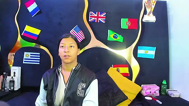 Vaneline2 online show from 06.22.26