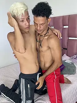 MaxyRyan online show from 02.10.26