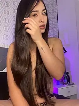 Mia rivers   online show from 03.06.26