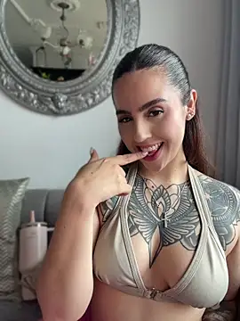 Im Anto online show from 07.26.26