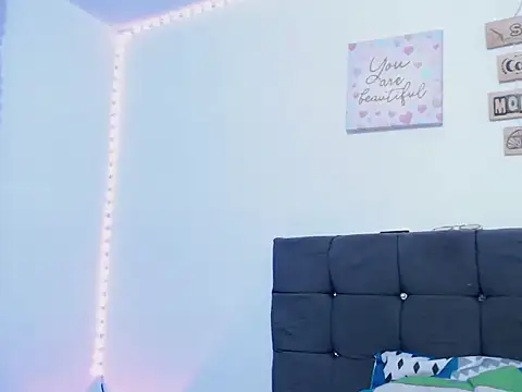 latin riahnna jp online show from 02.12.26