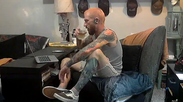 F D R  online show from 03.17.26