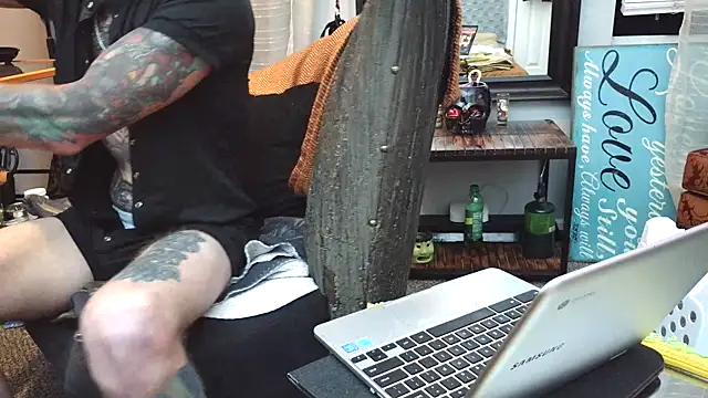 F D R  online show from 05.15.26
