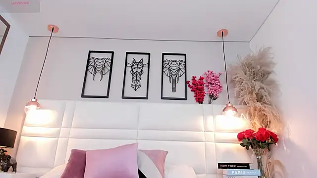 RaquelHyde  online show from 07.29.26