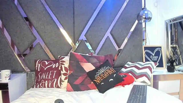 Maggyx online show from 04.25.26