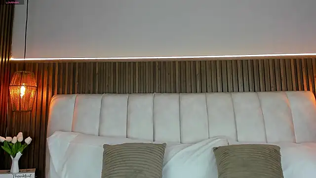 LisaLain online show from 03.10.26