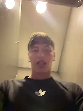 ARON LUXX online show from 06.07.26