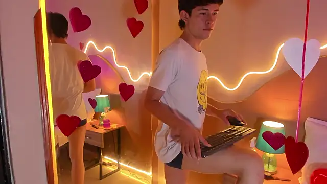 Christian Foxx online show from 02.13.26