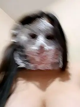 Snapshot of lupitha22 chatting on 03.21.26 lupitha22 online show from 03.21.26