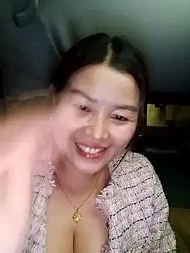 Jennie dogy online show from 04.29.26